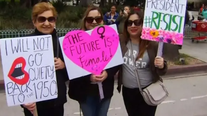 مسيرات داعمة للمرأة حول العالم