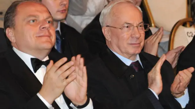Михайло Кулиняк (ліворуч) очолював Мінкульт у першому уряді Миколи Азарова у 2010-2012 роках