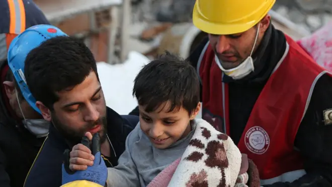 राहतकर्मी