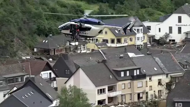 Germany flood thumb