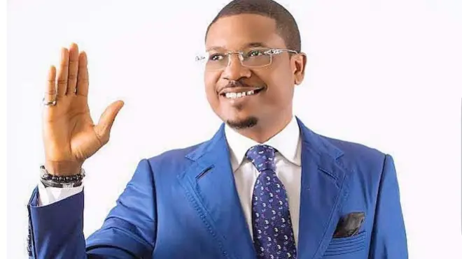 Ọmọ Prof. Peller gbé 'gbá ìbò fún 2019