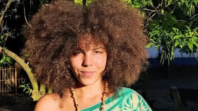 Julia Borges, 23 ans, étudiante en agriculture et en ingénierie à Recife, dit qu'elle ne veut pas avoir d'enfants pour l'avenir de la planète.