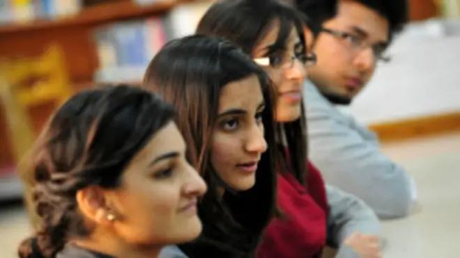 پاکستانی نوجوان