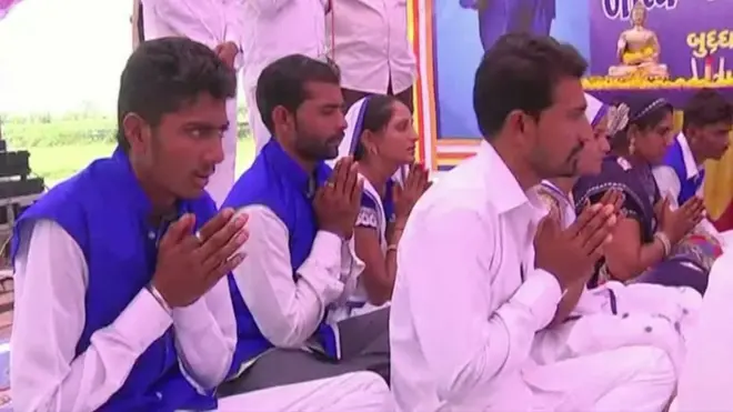 بالو نے بودھ مذہب اختیار کرنے کے بعد کہا کہ 'آج سے ہم نئی زندگی کا آغاز کر رہے ہیں'