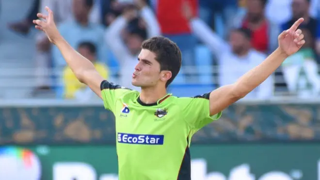 شاہین آفریدی نے صرف چار رنز دے کر پانچ وکٹیں حاصل کیں