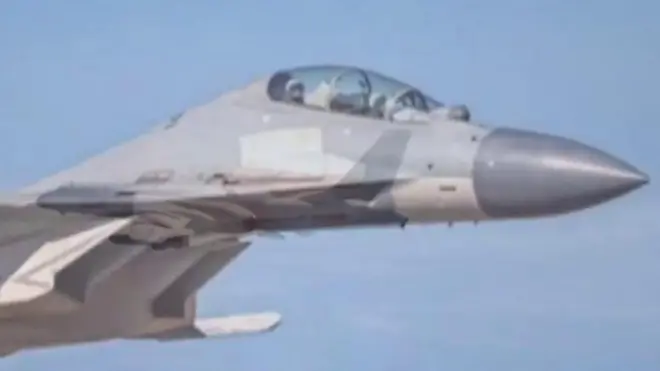 యుద్ధ విమానం