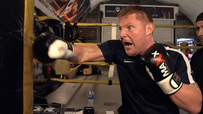 مقاتل سابق في افغانستان يصبح ملاكما ضرير