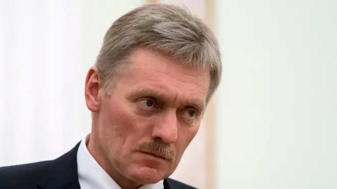 Песков заявил, что в случае с Улюкаевым говорить о о коллективной ответственности кабмина "абсурдно"