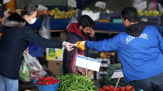 Koronavirüs salgını, Türkiye'de gıda ve tarım sektörü için risk barındırıyor mu?