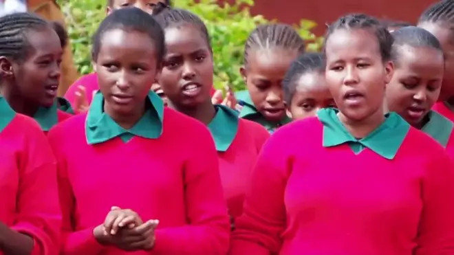 کینیا میں فٹبال گرلز