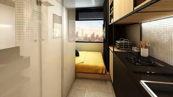 لا تزيد مساحة بعض تلك "الشقق" عن عشرة أمتار مربعة، أي ما يعادل مساحة انتظار سيارة واحدة