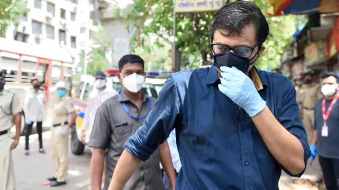 अर्नब गोस्वामी