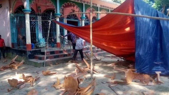 बांग्लादेश में मंदिरों पर हमला