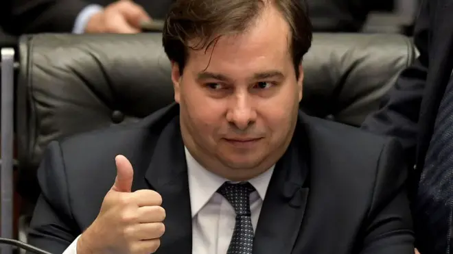 O presidente da Câmara, Rodrigo Maia, afirmou que, toda vez que Supremo legislar no lugar dos deputados federais, Casa vai responder "ratificando" ou "retificando" a decisão da mais alta corte do país