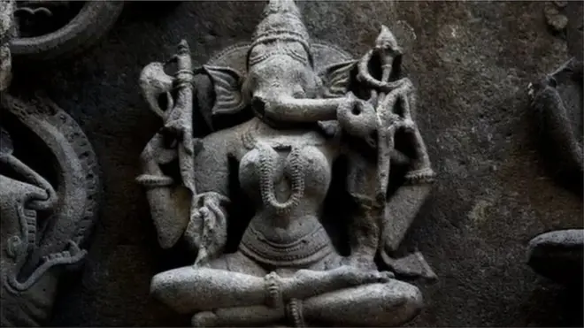 विनायकीची मूर्ती