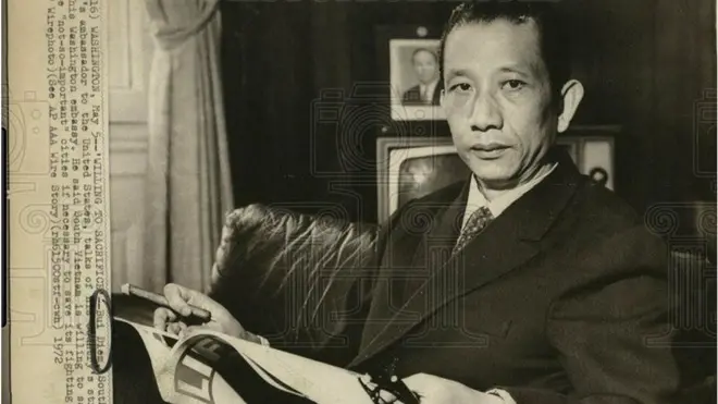 Ông Bùi Diễm là Đại sứ của Việt Nam Cộng Hòa tại Hoa Kỳ trong giai đoạn từ 1967-1972.