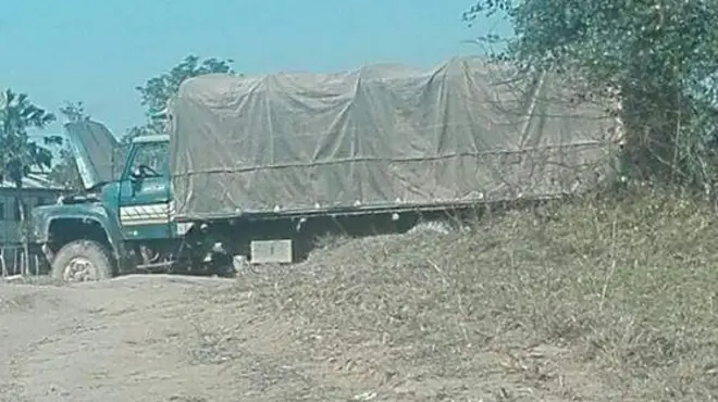 န် ရိက္ခာ ပြတ်လပ်မှုတွေ ကြုံတွေ့ နေရပြီး အရပ်သား တွေ အခက်အခဲ ကြုံတွေ့