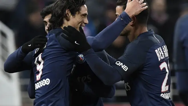 Le PSG, victorieux de Bordeaux, accueillera le FC Barcelone mardi, un match comptant pour les 1/8e de finale de la Ligue des Champions.