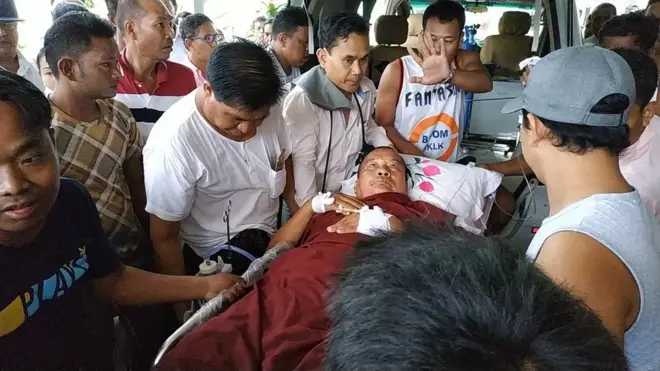 အောက်တိုဘာ ၁ရက် နေ့လည်ပိုင်းမှာစစ်တွေဆေးရုံကြီးကို ထပ်မံလွှဲပြောင်း