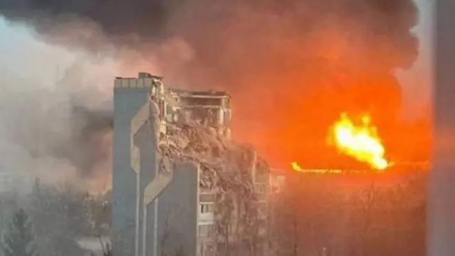 Зруйнована багатоповерхівка в Тернополі