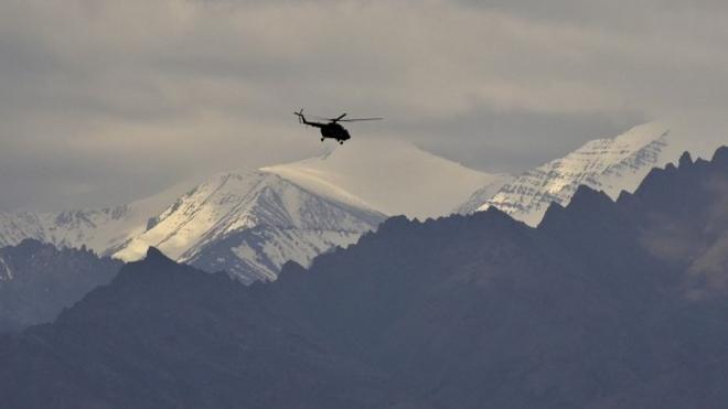 2020年6月24日，印度空軍直升機在列城附近山區
