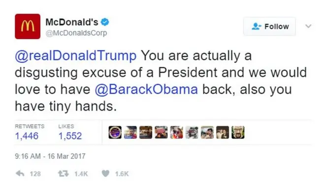 El tuit dirigido a la cuenta de Donald Trump fue eliminado rápidamente. El mensaje dice "Eres un repugnante remedo de presidente y nos encantaría tener a Barack Obama de regreso, también tienes manos pequeñas".