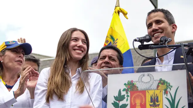Juan Guaidó con su esposa, Fabiana Rosales.