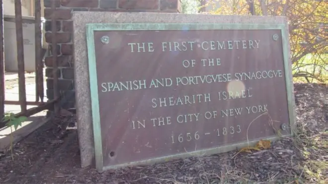 نیویارک سٹی میں یہودیوں کے پہلے قبرستان کی تختی