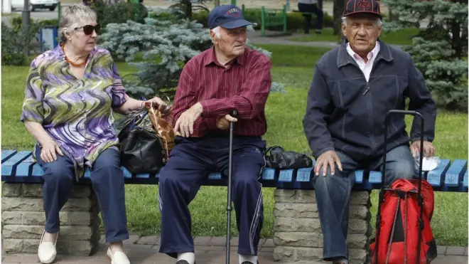 Пенсійна реформа означатиме підвищення пенсій або пенсійного віку?