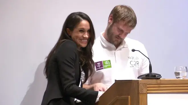 Меган Маркл показала, как по-королевски выйти из неловкой ситуации