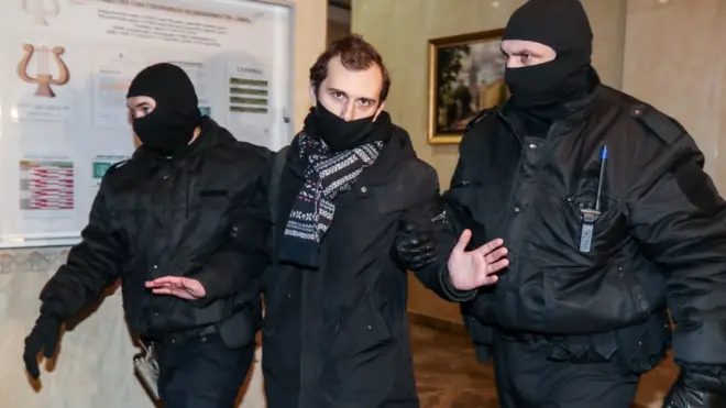 Задержание Ильи Пахомова