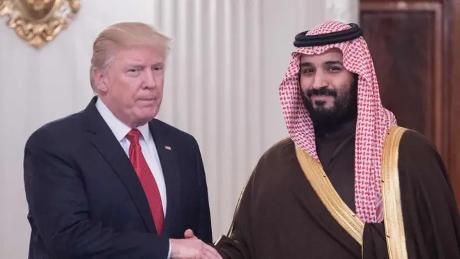 حين يتفق "المحتال المحنك" مع "الشاب المتهور"، تكون العواقب مخيفة جدا، حسب الأوبزرفر