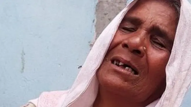 મોસુલમાં માર્યા ગયેલા લોકોના કલ્પાંત કરતા પરિવારજનો