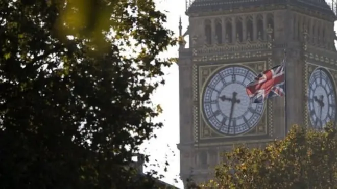 ہائی کورٹ نے کہا ہے کہ ممبر پارلیمان بریگزٹ شروع کرنے پر ووٹ ضرور ڈالیں