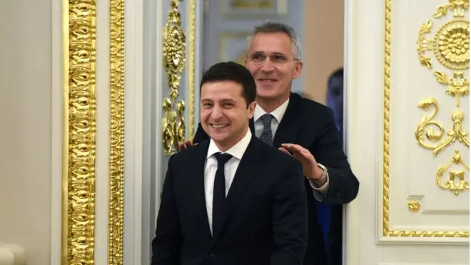 Президент України Володимир Зеленський після зустрічі з генсеком НАТО Єнсом Столтенбергом