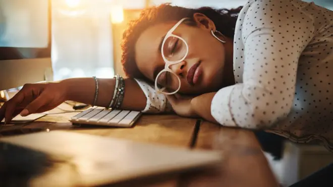 Todos temos tendência a procrastinar, masalguns casos ela pode se tornar um problema