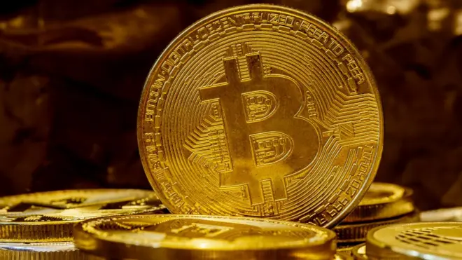 биткоин