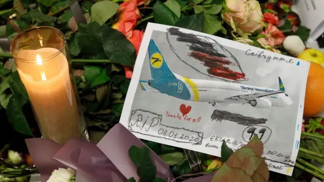 پذیرش سرنگونی این هواپیما توسط سپاه، با سه روز تاخیر صورت گرفت. پیش ا آن جاسیتن ترودو نخست وزیر کانادا گفته بود که شواهد جدی از ساقط شدن هواپیما توسط موشک وجود دارد