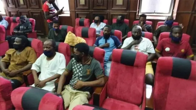 Awọn eeyan ti DSS ko nile Sunday Igboho