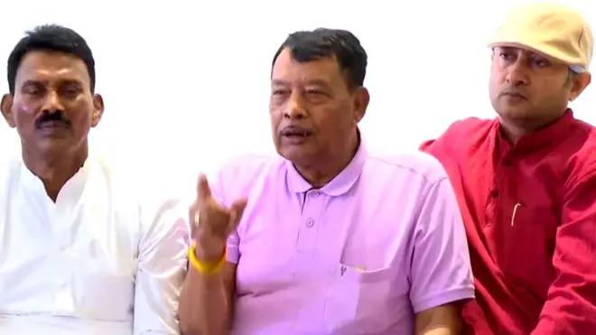 बाग़ी विधायक