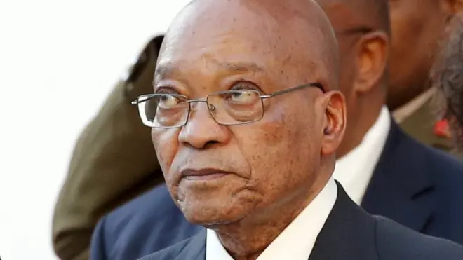 South Africa's economy 'in crisis' - BBC News