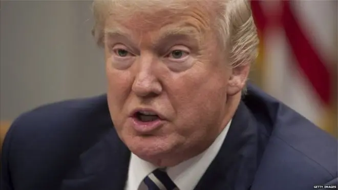 डोनल्ड ट्रंप