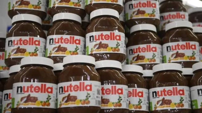 Nutella kavanozları