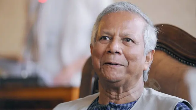 Muhammad Yunus, 80, es conocido como "el banquerocashback galera betlos pobres" y ve esta crisis como una oportunidad.