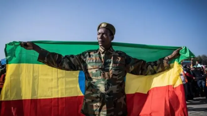 Intambara yo muri Ethiopia imaze guhitana abantu ibihumbi n'ibihumbi, ituma imiliyoni n'imiliyoni bata izabo hamwe nibihumbi amajana n'amajana bageramiwe na kigoyi.