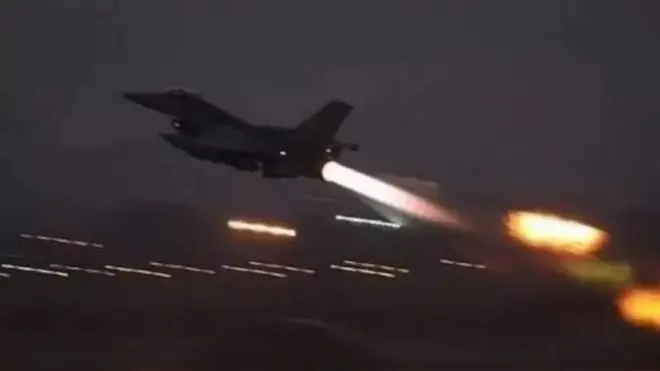 تركيا تقصف 500 هدف للأكراد شمالي العراق وسوريا