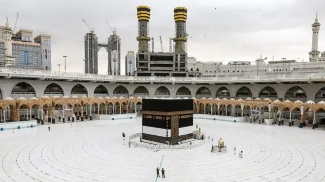 ستة تغيبرات وممنوعات في موسم الحج هذا العام