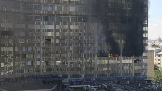 По данным МЧС, возгорание произошло на третьем этаже