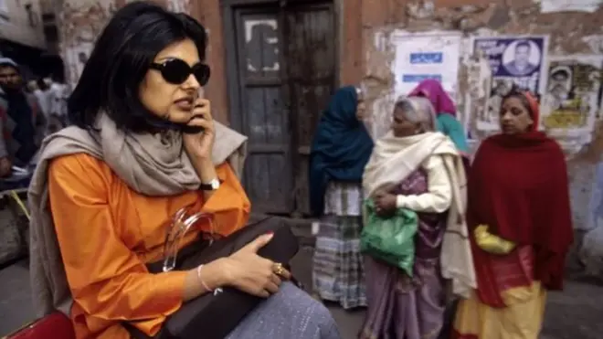 भारत की डिजिटल दौड़, जिसमें लाखों पीछे छूट रहे हैं