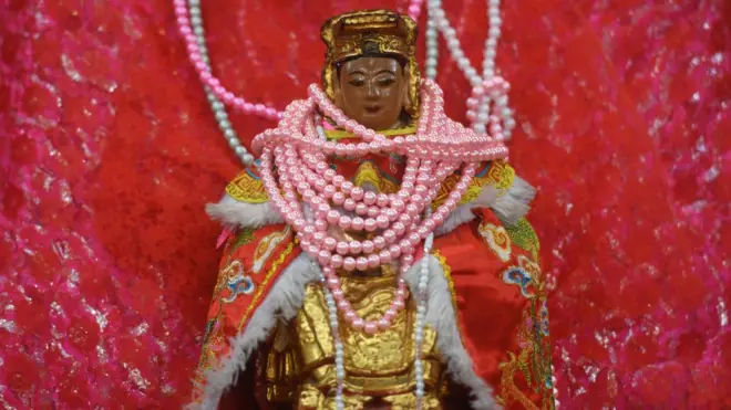 เจ้าแม่ทับทิม